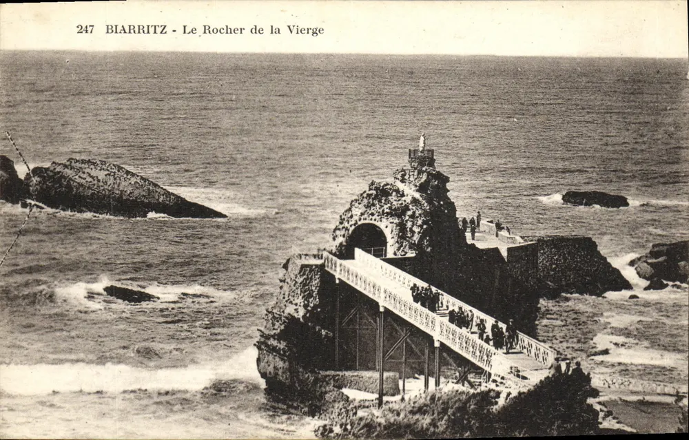 Biarritz - O Rocher da Virgem — n° 247 - Frente