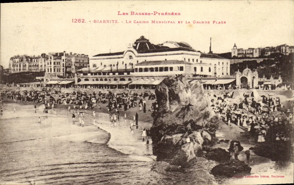 Biarritz - Das Municipale Casino und die Grande Plage — Phototypie Labouche Frères, Toulouse, Nr. 1262 - Vorderseite