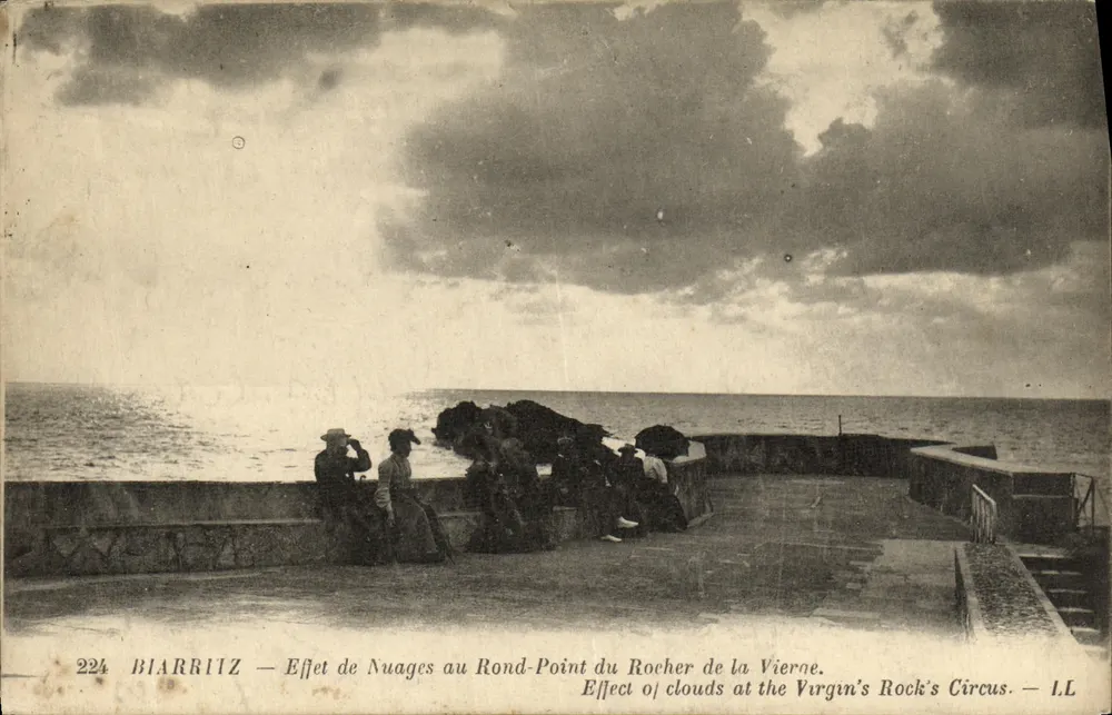 Biarritz — Wirkung von Wolken am Kreisverkehr des Felsen der Jungfrau — I.L. Nr. 224 - Vorderseite