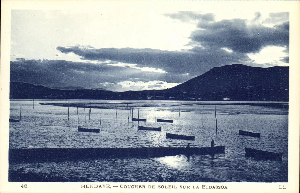 Hendaye — Pôr do sol sobre a Eidassoa — LL, n°48 - Frente