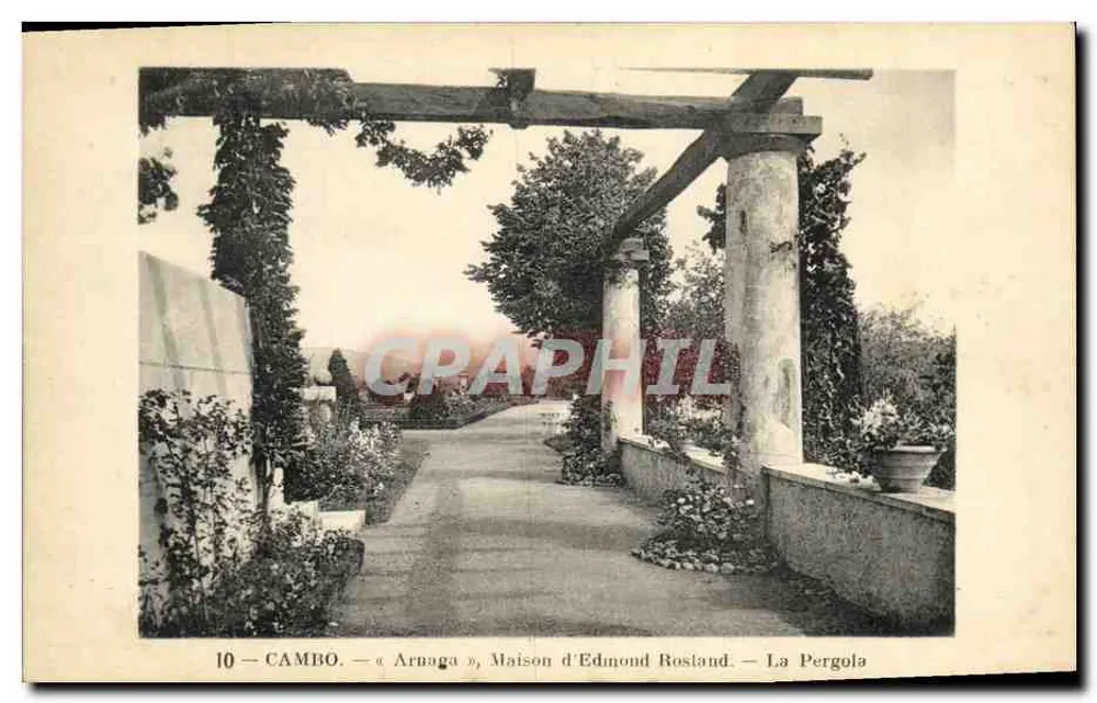 Cambo — « Arnaga », Haus von Edmond Rosland — Die Pergola - Vorderseite