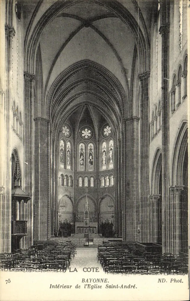 Interno della Chiesa di San Andrea — Bayonne — ND. Fot. - Recto