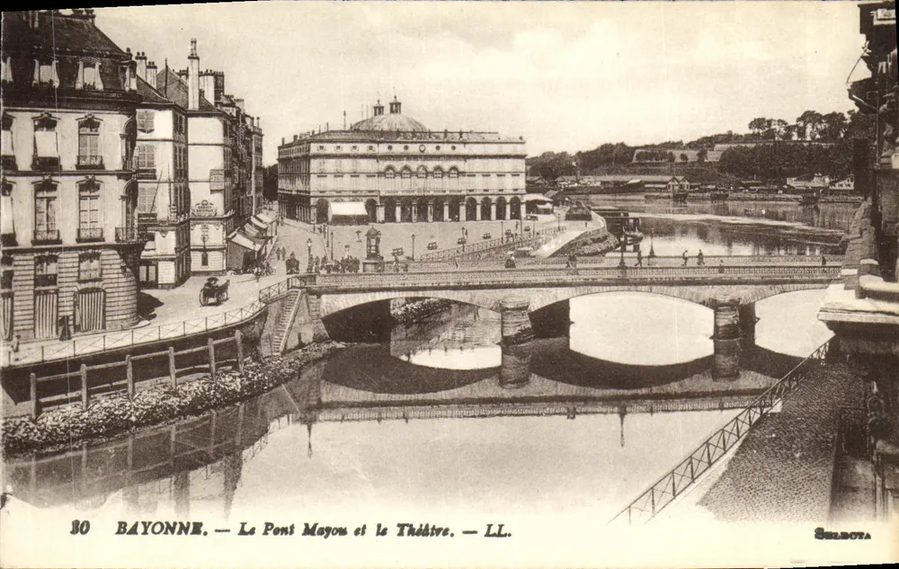 Bayonne — Der Mayon-Brücke und das Theater — LL. — Seldota - Vorderseite
