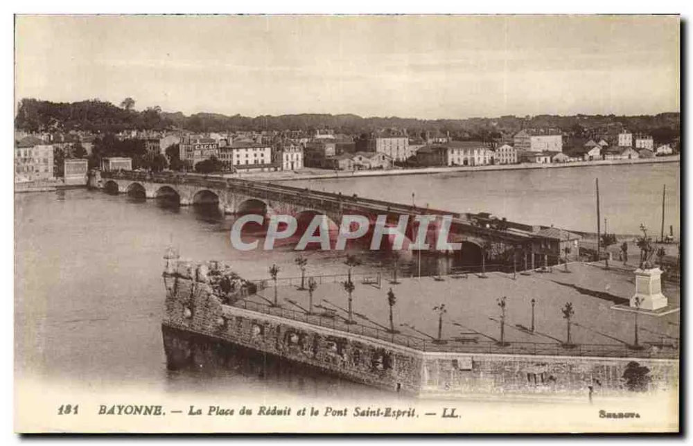 Bayonne — Die Place du Réduit und der Pont Saint-Esprit — LL. Seldova - Vorderseite