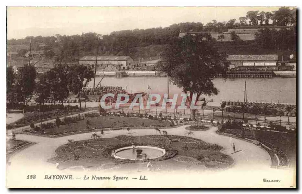 Bayonne — O Novo Square — Salkot, n°198 - Frente