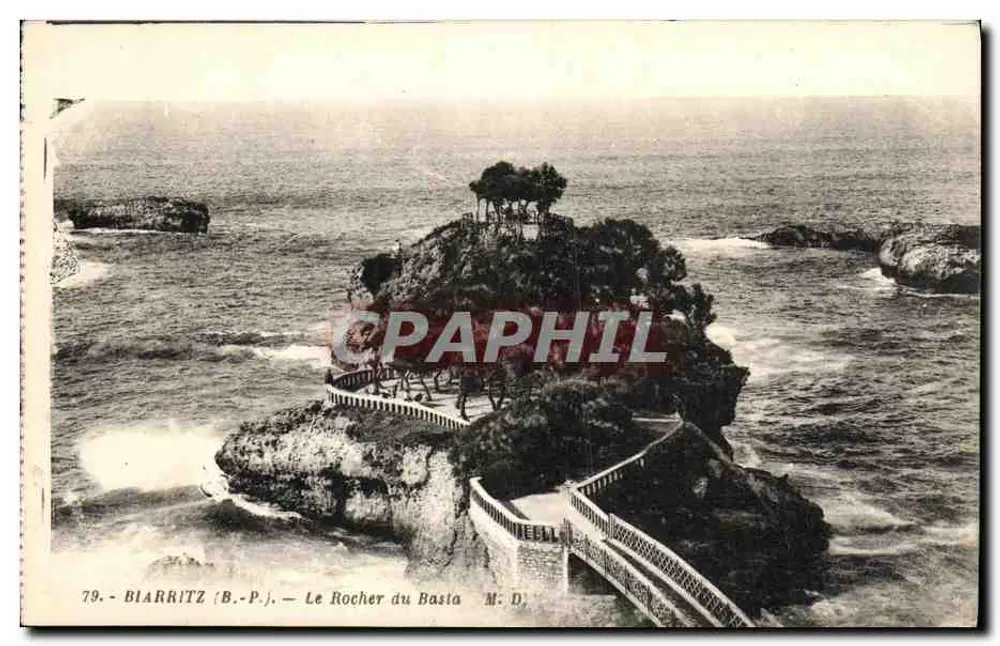 Biarritz (B.-P.) — O Rocher do Basia — M. D. - Frente