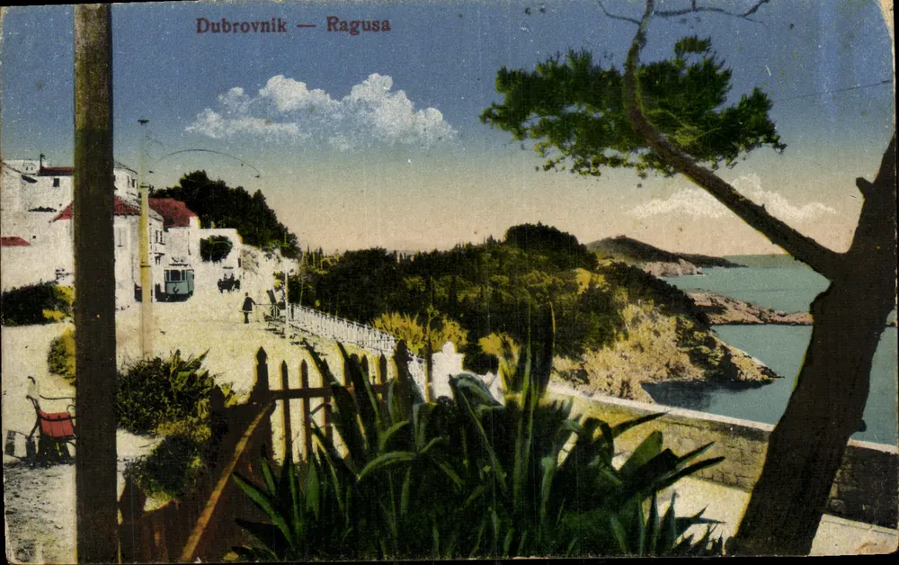 Dubrovnik — Ragusa — uitzicht op de stad en de haven - Voorkant