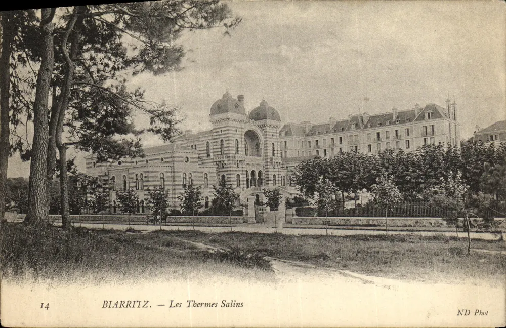 Biarritz — Os Termas Salinas — ND Phot - Frente