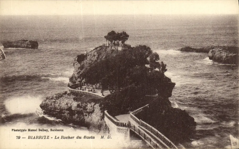 Biarritz - Le Rocher du Basta — Phototypie Marcel Delbey, Bordeaux, n°79 - Voorkant