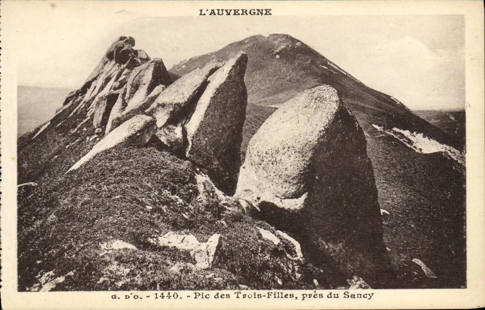 Pic des Trois-Filles, nahe Sancy — Auvergne — Verlag Gouttielanges & Cie, Olliergues - Vorderseite