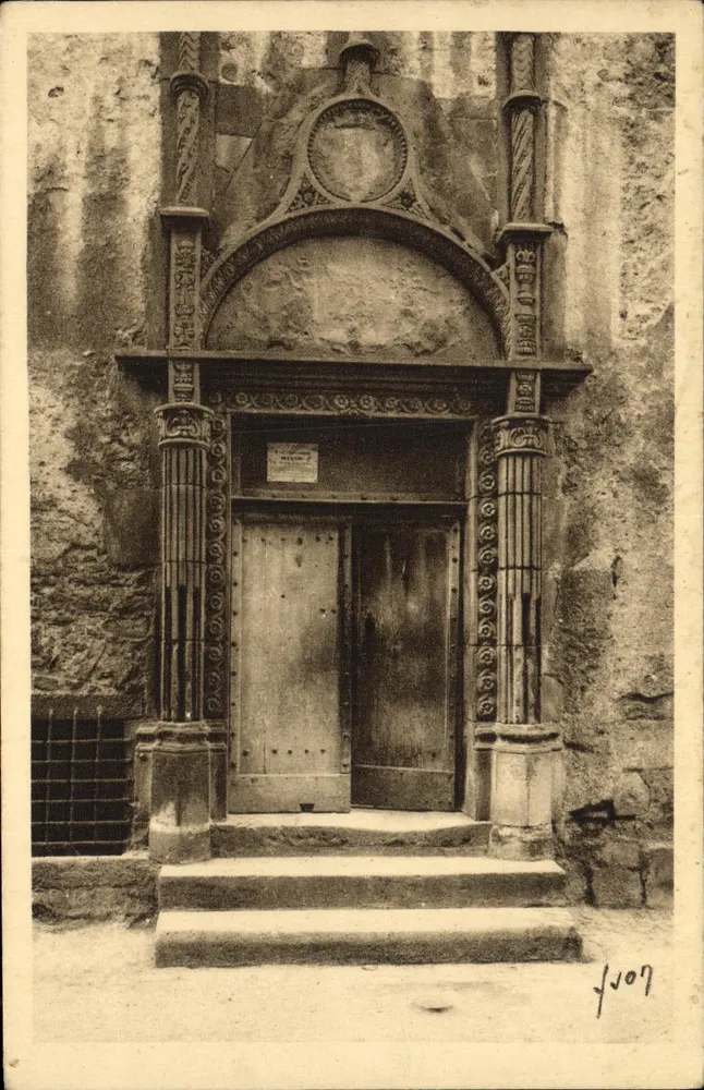 Mont-Ferrand (P.-de-D.) — Maison Desplats oder du Lys, Eingang des 16. Jahrhunderts — Les Editions d'Art YVON, Paris - Vorderseite