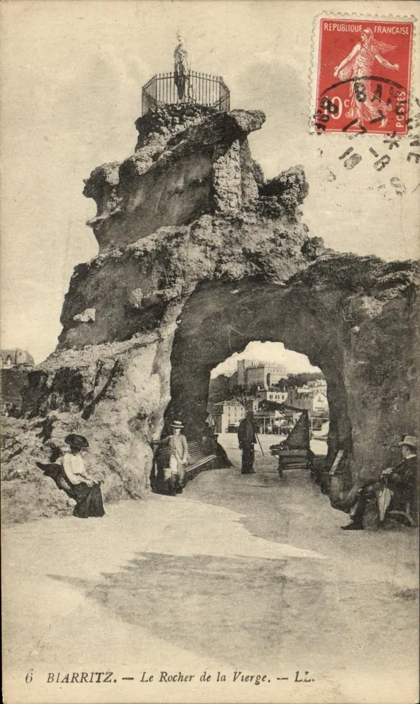 Biarritz — O Rocher de la Vierge — LL. - Frente
