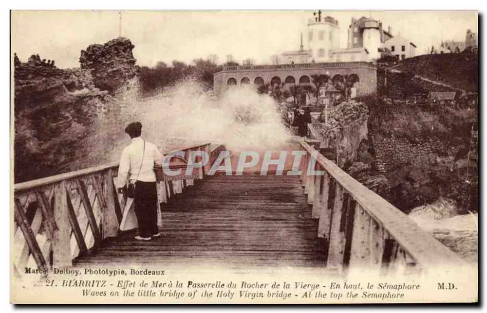Biarritz - Seeblick an der Passerelle du Rocher de la Vierge - Oben, der Semaphor - Vorderseite