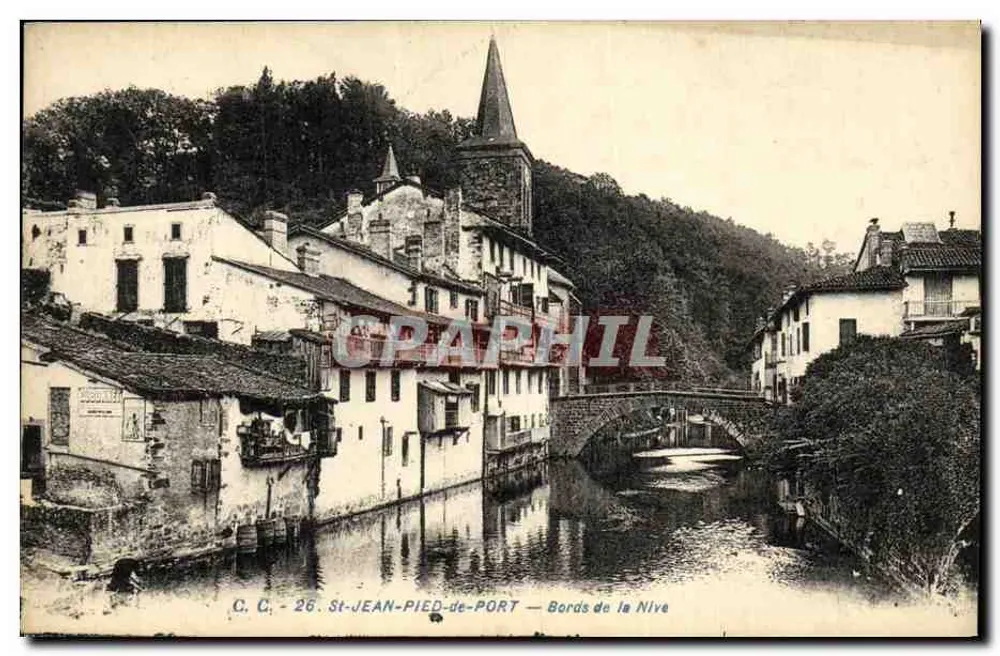 St-Jean-Pied-de-Port — Ufer der Nive — Carrache, Pau - Vorderseite