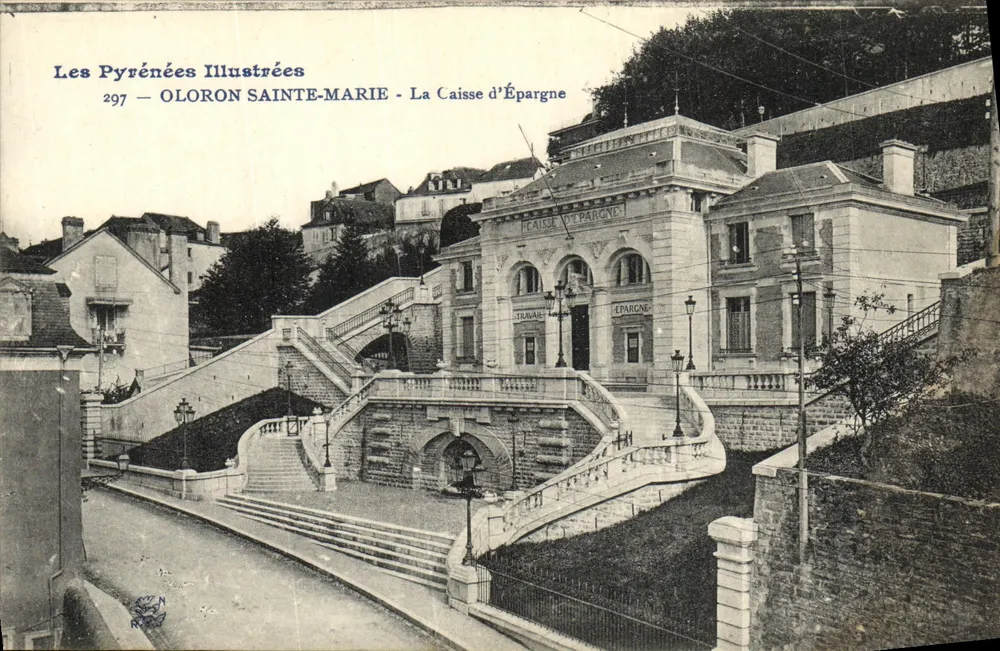 Oloron Sainte-Marie — A Caixa de Economia — As Pirineus Ilustradas n°297 - Frente