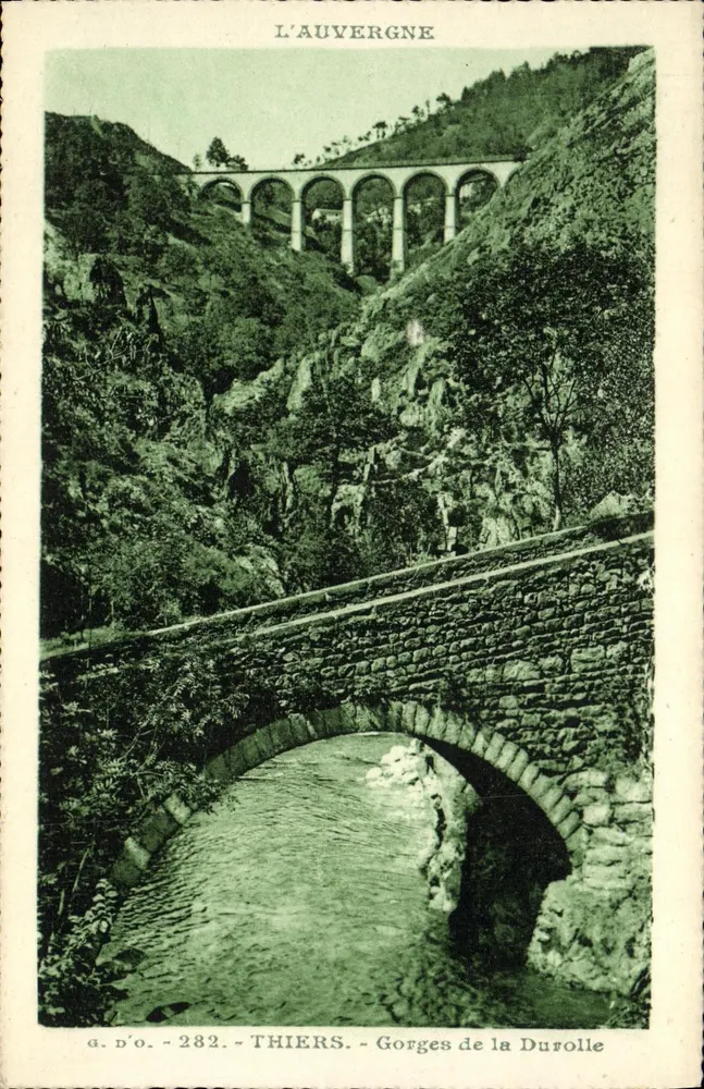 Gorges da Durolle — Thiers — Viaduto e ponte de pedra — G. D'O. n°282 - Frente