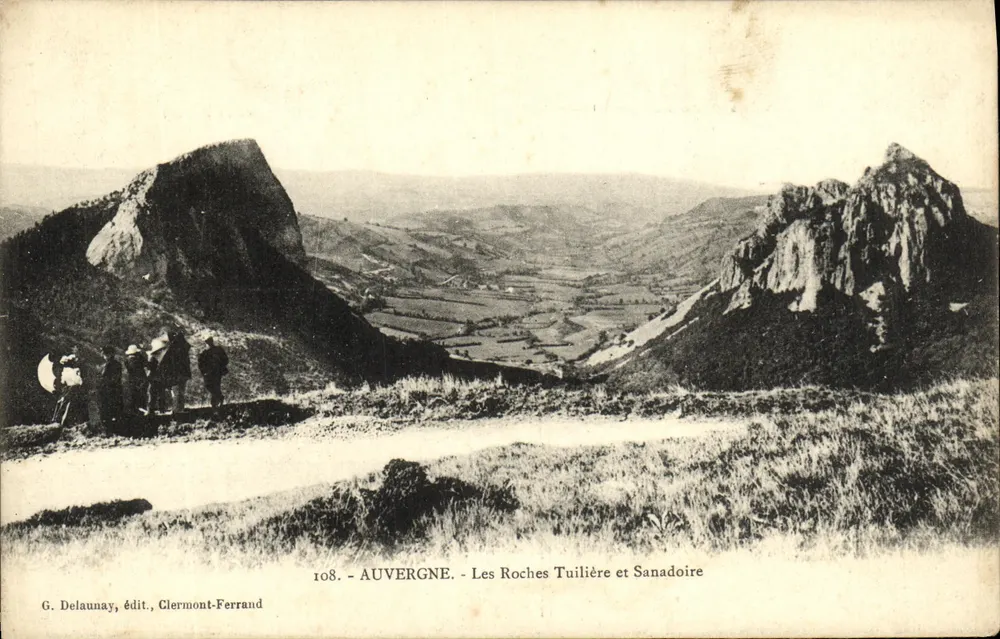 Les Roches Tuilière et Sanadoire — Auvergne — G. Delaunay, Verlag, Clermont-Ferrand, n°108 - Vorderseite