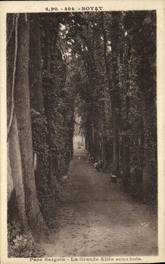 Parc Bargoin - La Grande Allée sous bois — Royat, G.D.O. 494 - Vorderseite