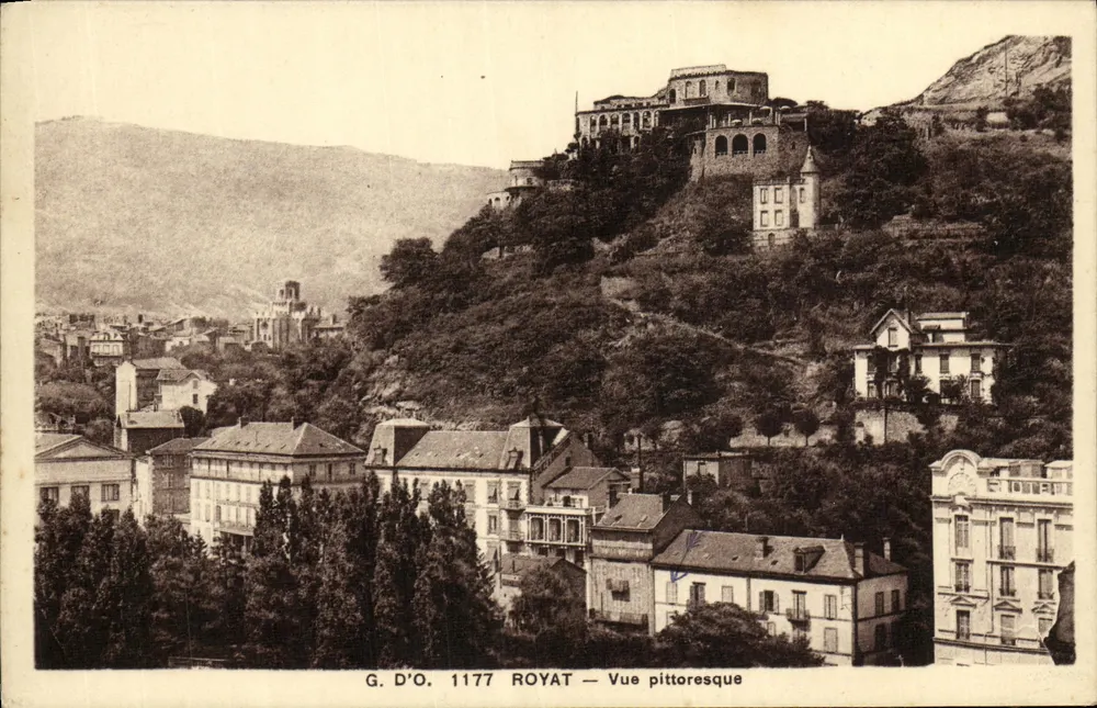 Royat — Vista pitoresca — G. D'O. 1177 - Frente