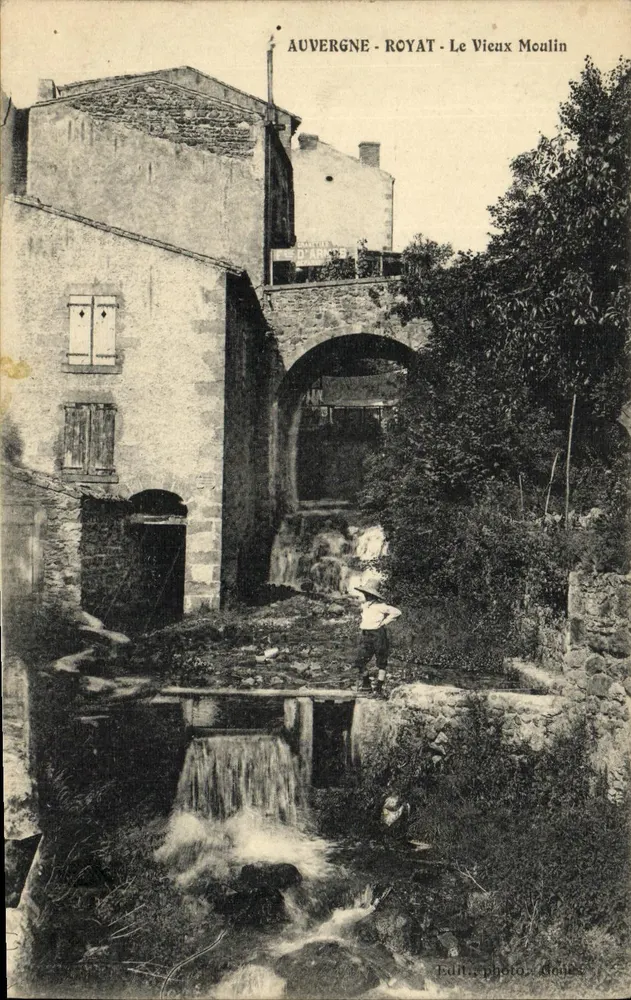Auvergne - Royat - O Velho Moinho — foto Gailles - Frente