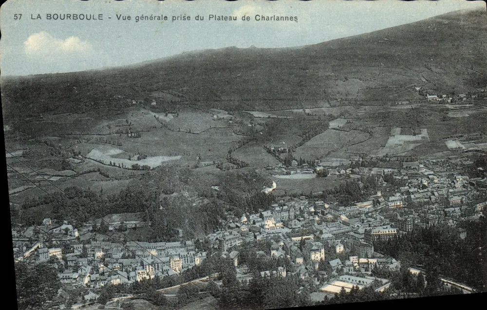 La Bourboule — Allgemeine Ansicht vom Plateau de Charlanne - Vorderseite