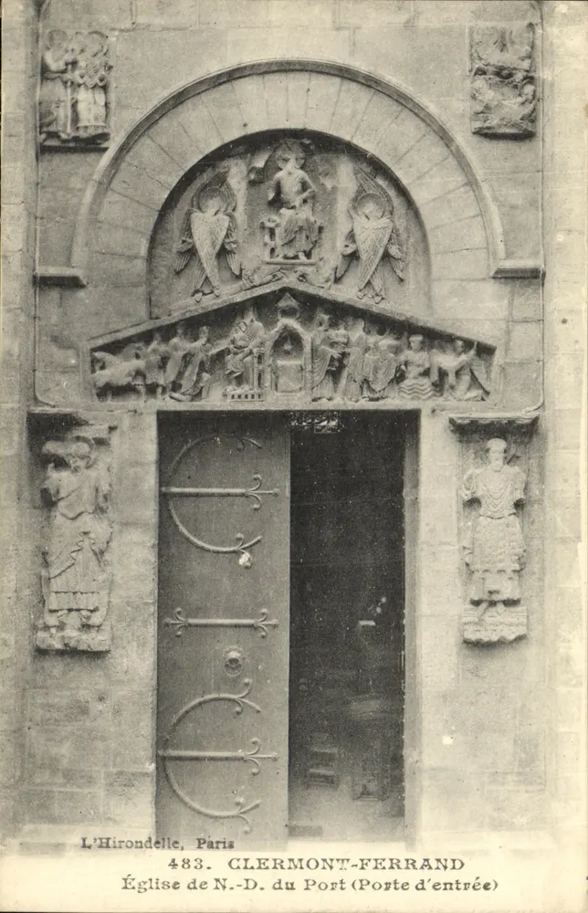 Kirche Notre-Dame du Port, Clermont-Ferrand — Geschnitzte Eingangstür — L'Hirondelle, Paris, n° 483 - Vorderseite