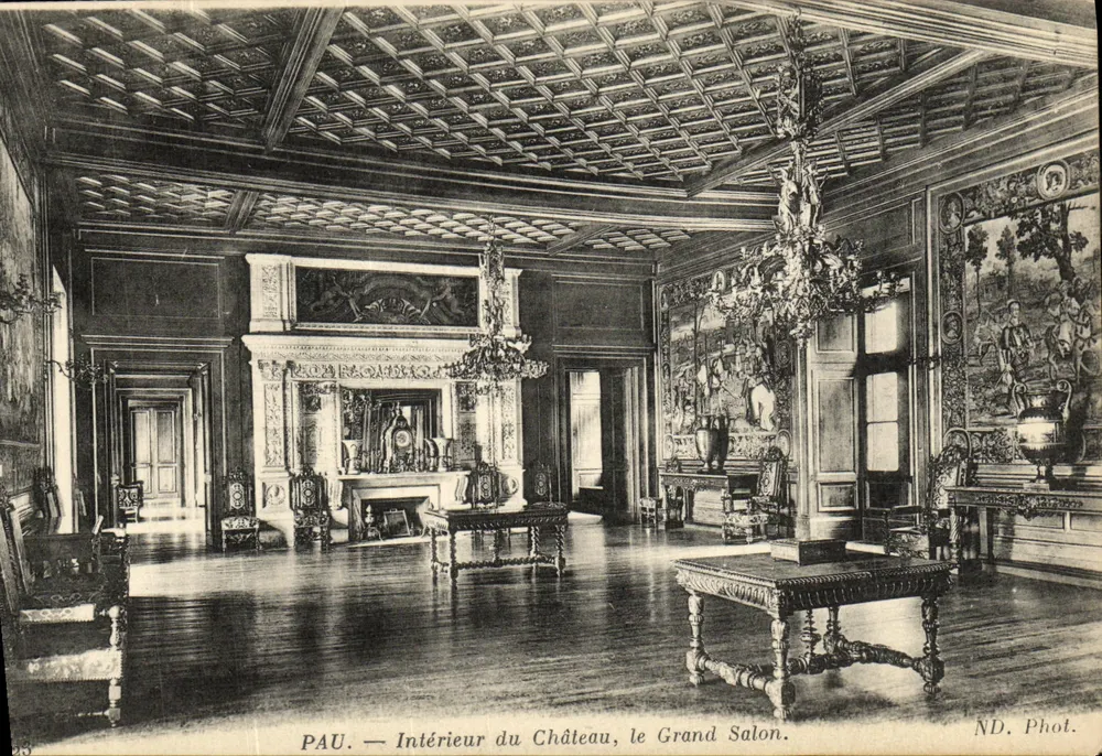 Pau — Intérieur du Château, le Grand Salon — ND. Phot. - Recto