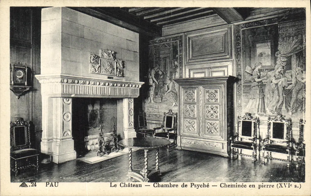 Pau — Das Schloss — Die Psyche-Zimmer — Steinofen (16. Jahrhundert) - Vorderseite
