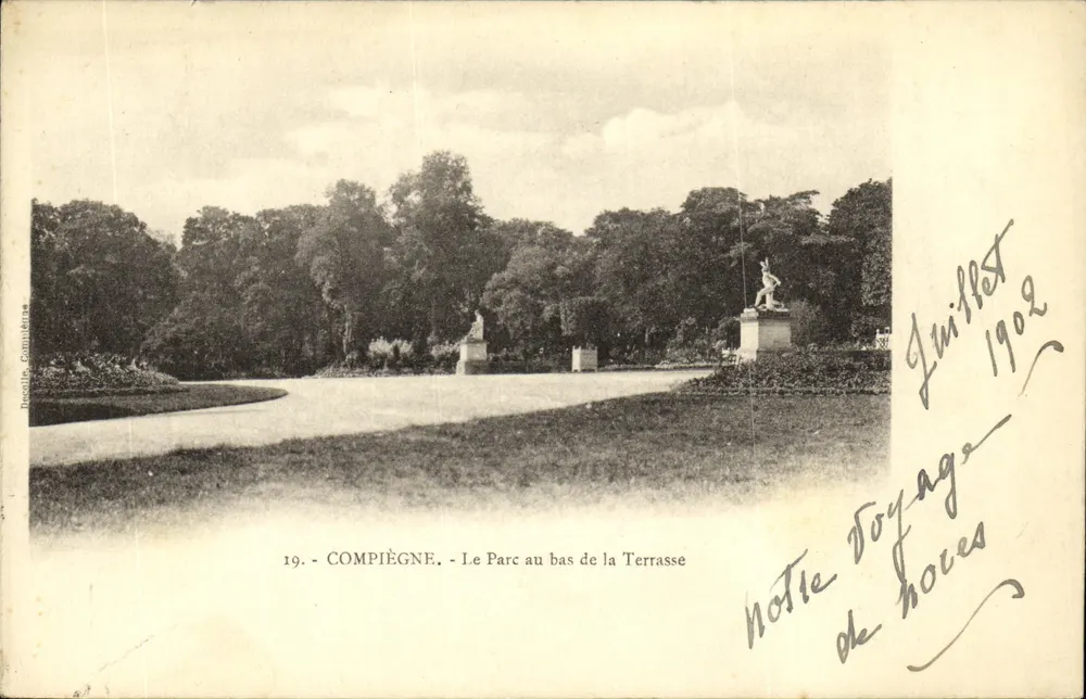 Compiègne - Vista do parque na base da Terrasse — Recolle, Comuna de Compiègne, n°19 - Frente