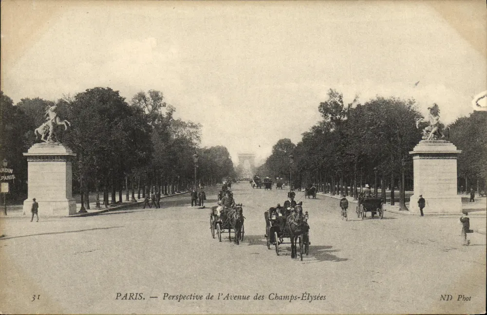 Paris — Perspectiva da Avenida dos Campos Elísios — NID Phot - Frente