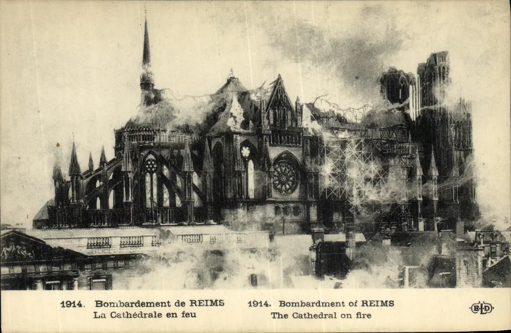 Reims — Kathedrale in Flammen — Bombardement 1914 — E.P.D. n°3 - Vorderseite