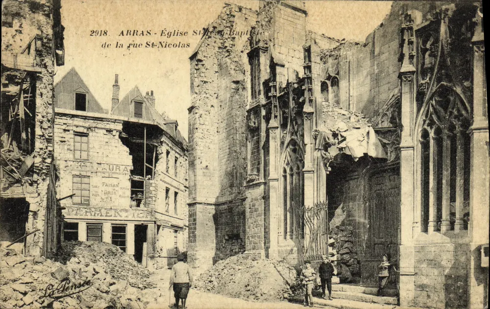 Arras - Zerstörte Kirche Saint-Nicolas - La Pensée, n°2918 - Vorderseite