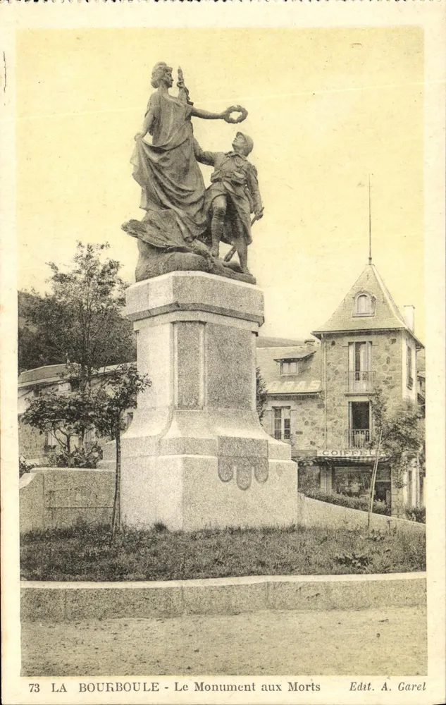 La Bourboule - El Monumento a los Muertos — editor A. Garel, n.º 73 - Anverso