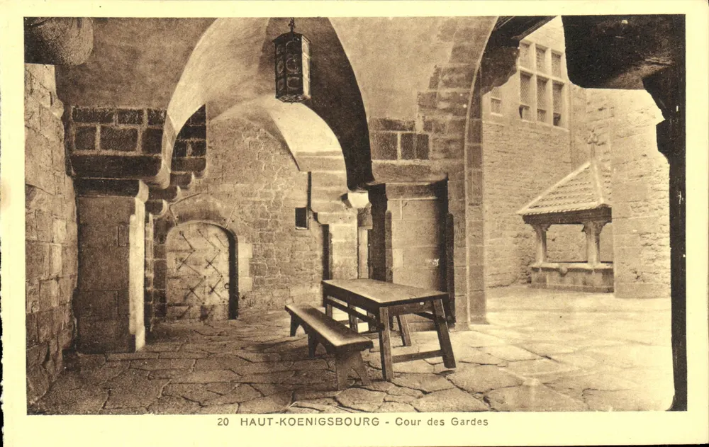 Haut-Koenigsbourg - Cour des Gardes — editor desconhecido, n° 20 - Frente
