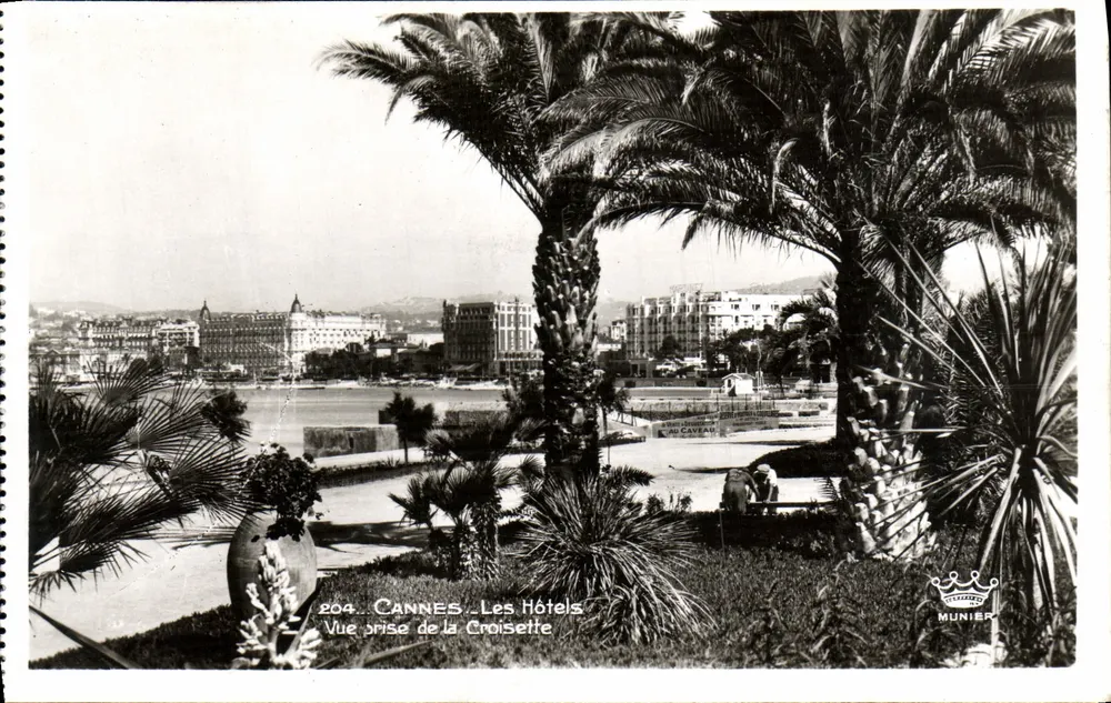 Cannes - Die Hotels — Ansicht vom Croisette — Éditions Munier - Vorderseite