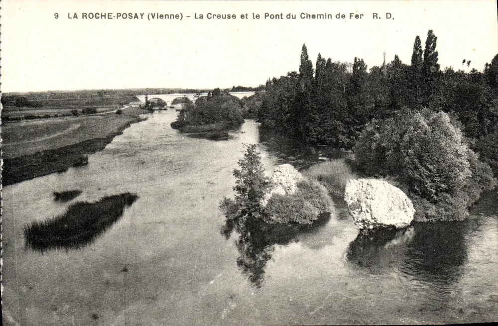 La Roche-Posay (Vienne) — La Creuse und die Eisenbahnbrücke — R. D. - Vorderseite