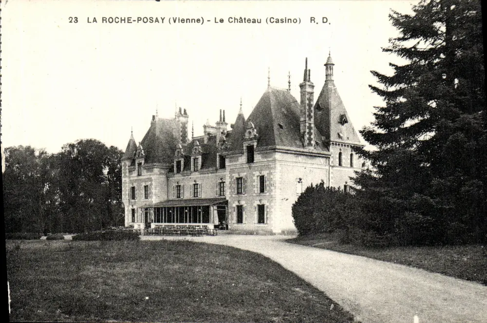 La Roche-Posay (Vienne) — El Castillo (Casino) — R. D. - Anverso
