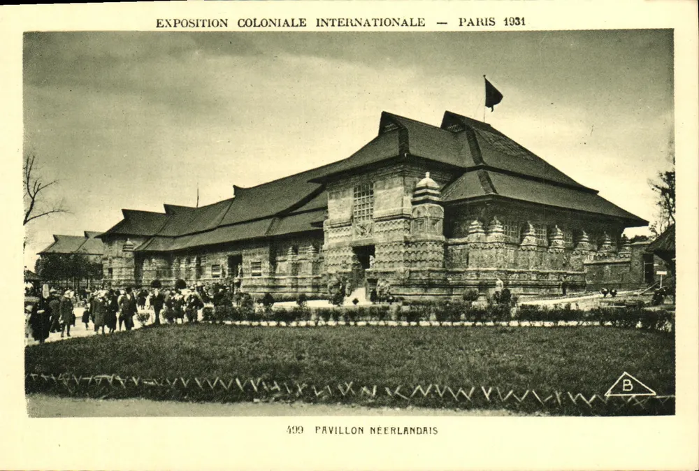 Internationale Kolonialausstellung — Paris 1931 — Niederländisches Pavillon - Vorderseite