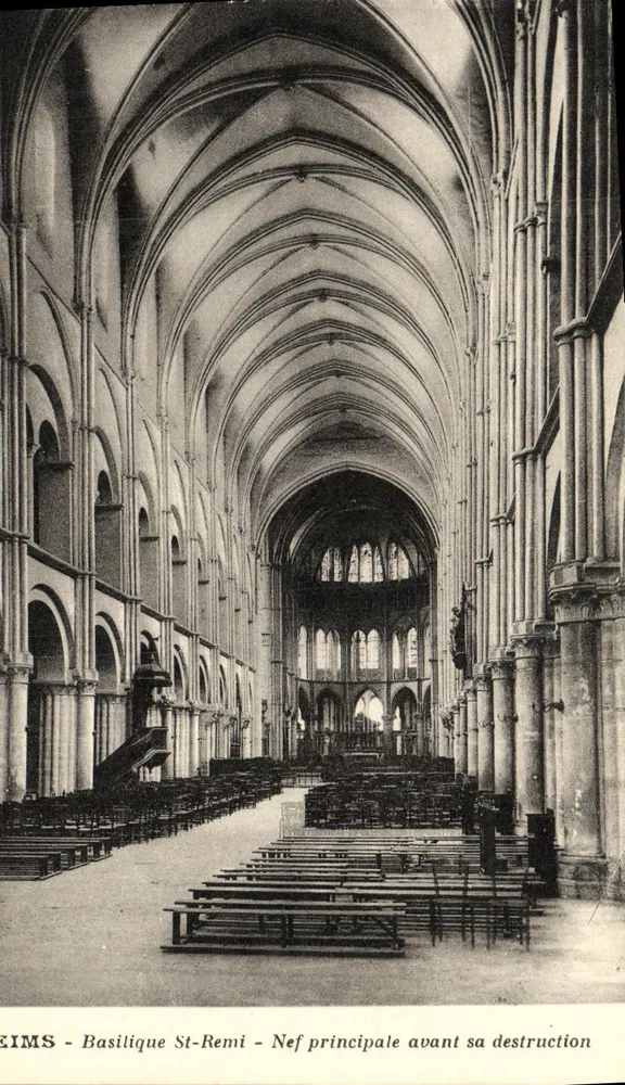 Reims - Basilika St-Remi - Hauptnave vor ihrer Zerstörung - Vorderseite