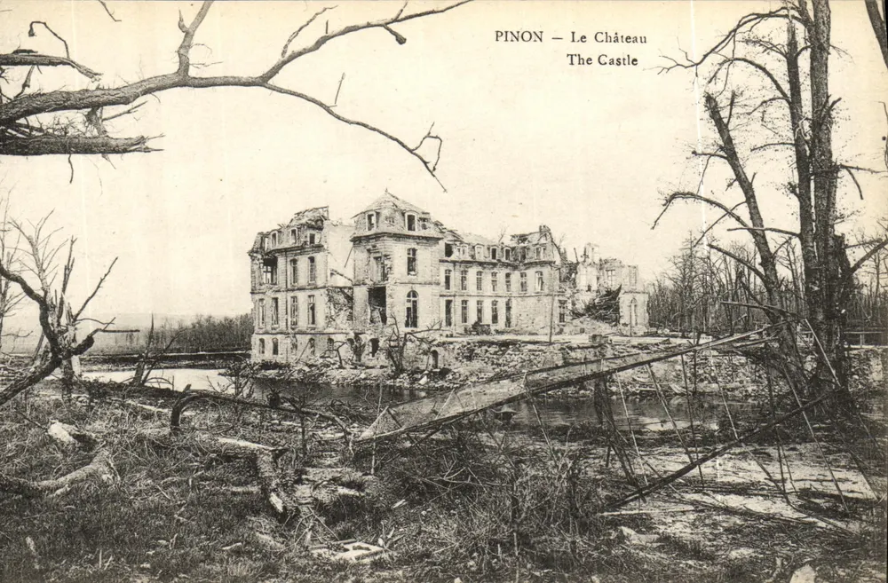 PINON — O Castelo — B. Nogaredé e H. Lastret, Série 1904 - Frente