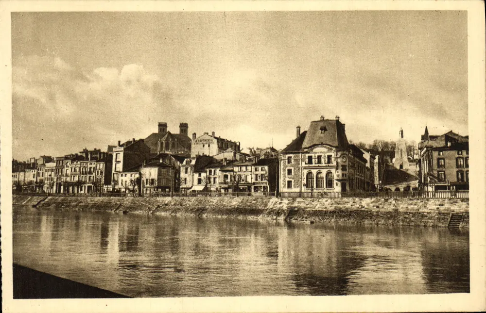 Verdun — Der Londoner Kai und die Maas - Vorderseite