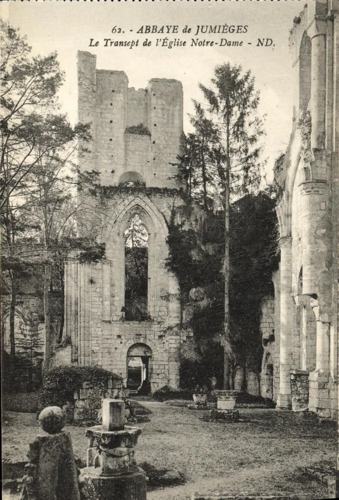 Abtei von Jumièges — Der Transept der Kirche Notre-Dame — n°62 - Vorderseite