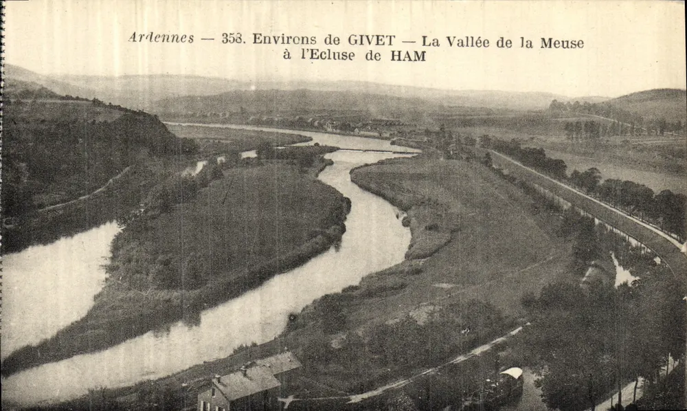 Ardenas — 353. Environs de GIVET — A Vale do Rio Meuse na Eclusa de HAM - Frente