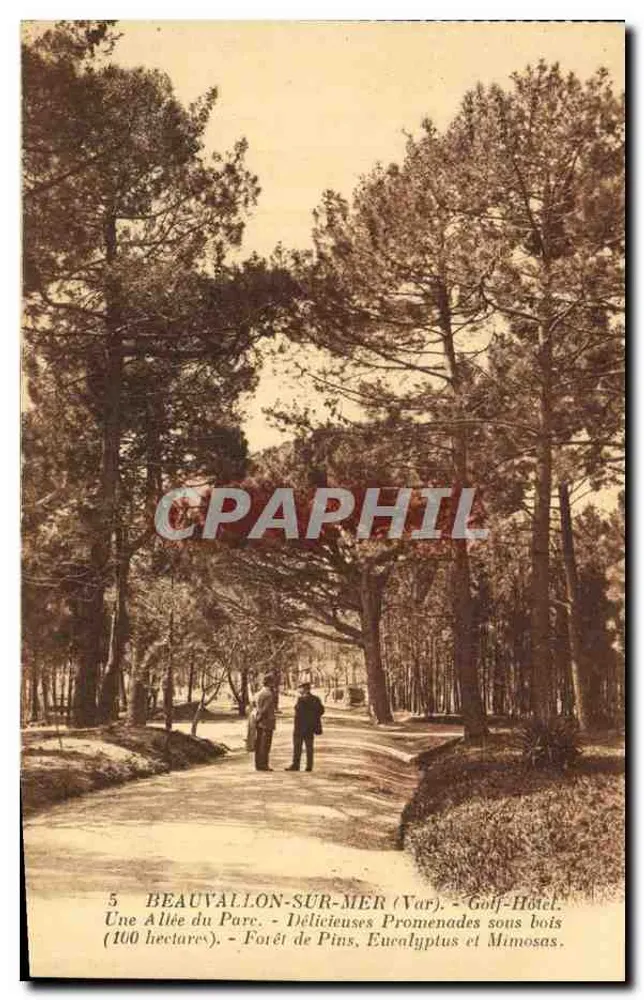 Beauvallon-sur-Mer — Allée du Parc — Golf-Hôtel - Vorderseite