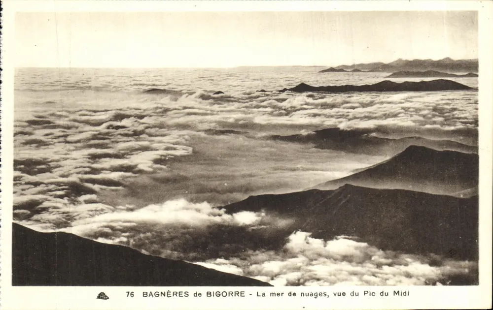 Bagnères-de-Bigorre — Meer der Wolken, Aussicht vom Pic du Midi — Serie 76 - Vorderseite