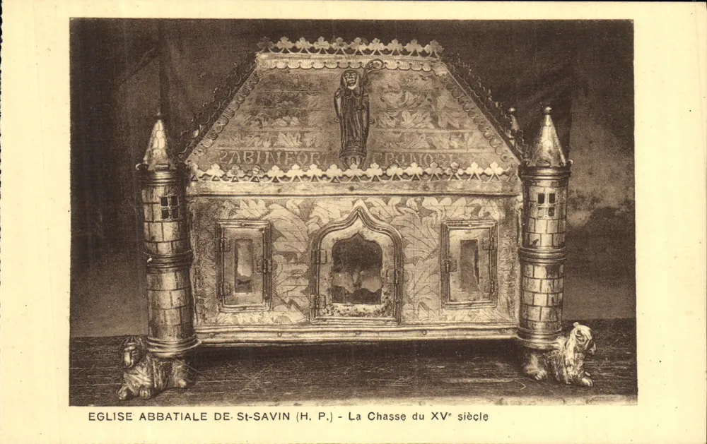 Église abbatiale de St-Savin (H. P.) — La Chasse du XVᵉ siècle - Vorderseite