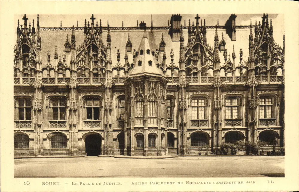 Rouen — Das Palais de Justice — Ehemaliger Parlement von Normandie, erbaut 1499 - Vorderseite