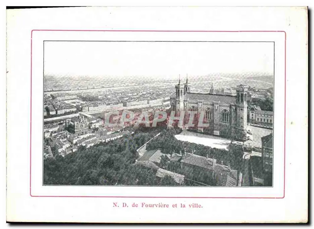 N.D. di Fourvière e la città — vista aerea — editore non visibile - Recto