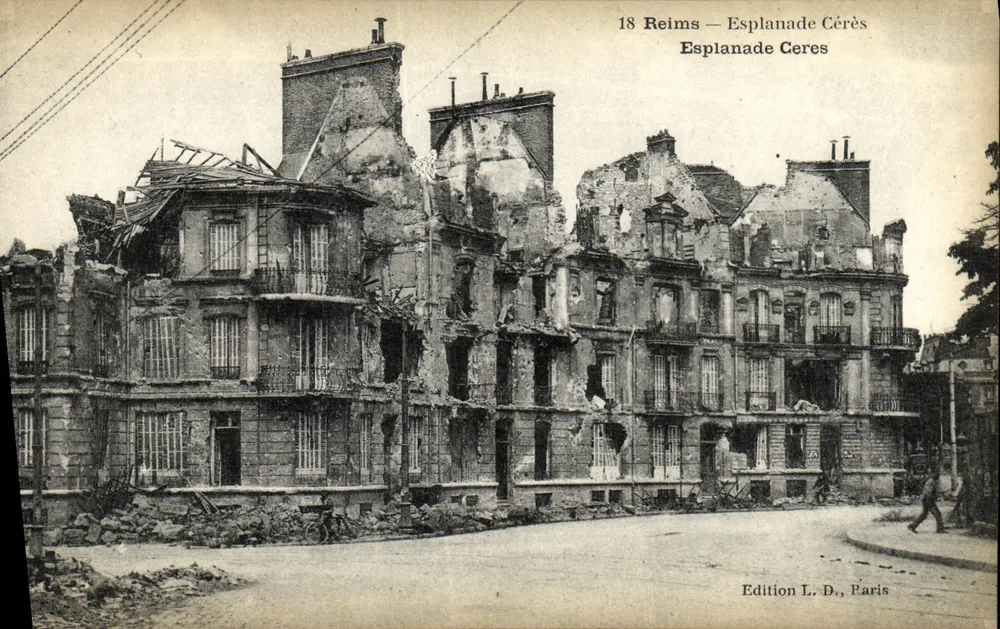 Reims — Esplanada Cérès — Edição L. D., Paris - Frente