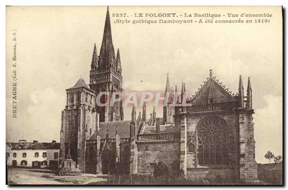 Le Folgoët — A Basílica — Vista geral (Estilo gótico flamengo — Foi consagrada em 1419) - Frente